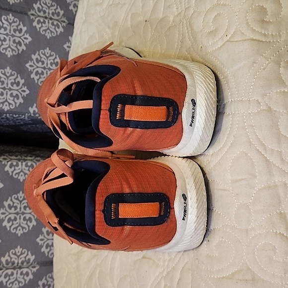 Saucony Freedom 5 Running Shoes Red W10 - Picture 3 of 10